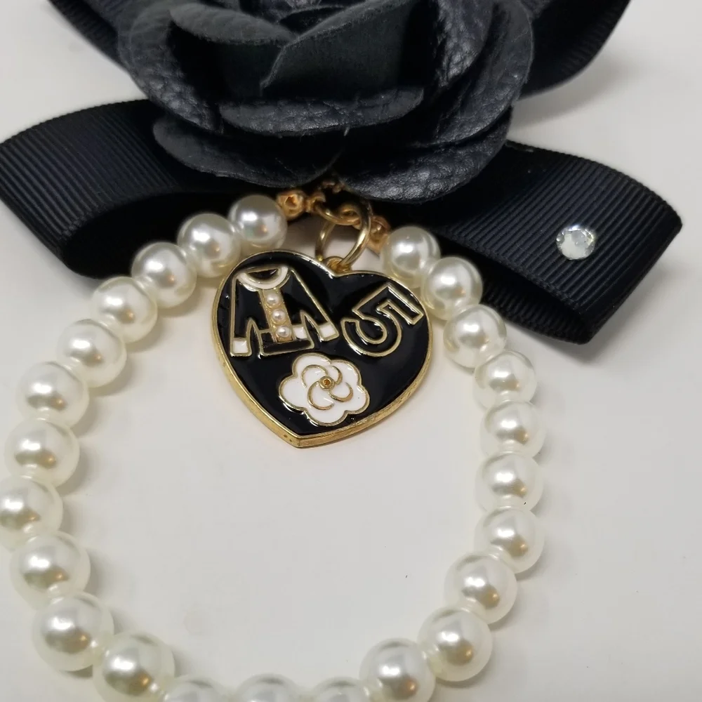 Black Rose and pearl Purse Charm